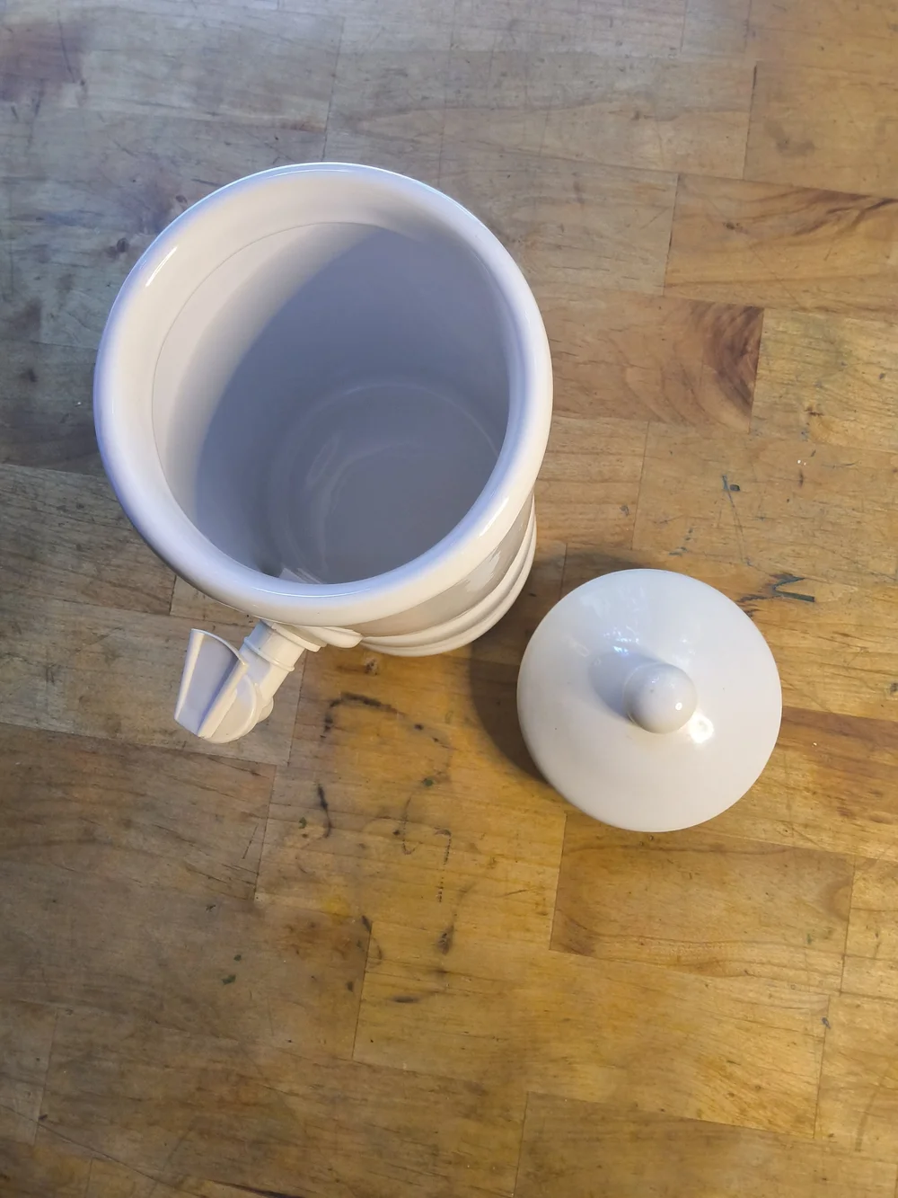 White Ceramic Water Dispenser with Spigot